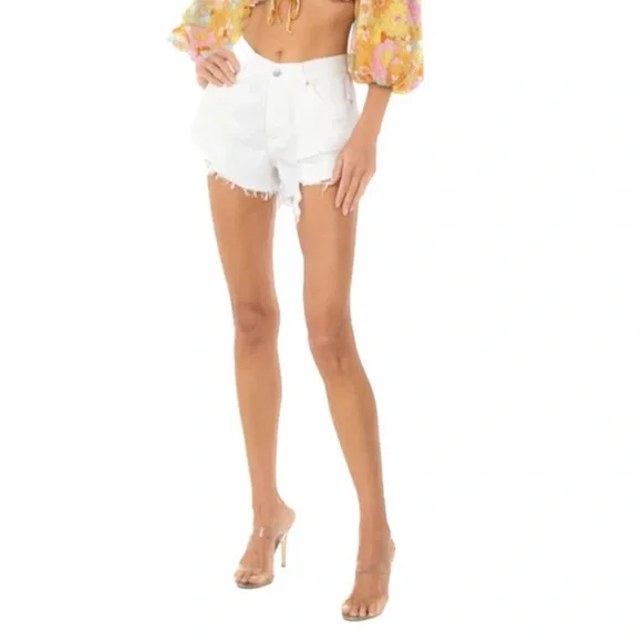 NWT Free People/We The Free Loving Good Vibrations Cutoff Shorts in Spring White - Picture 10 of 11